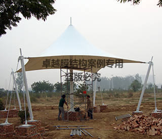 安陽湯陰縣高速路口景觀膜結構