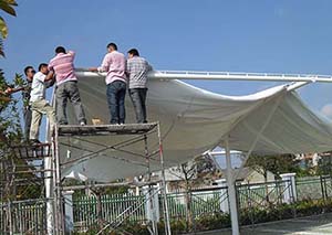 <font color='red'>膜結(jié)構(gòu)車棚</font>施工與使用過(guò)程中的注意事項(xiàng)