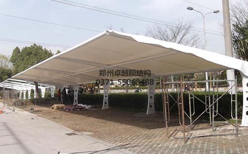 膜結(jié)構(gòu)：輕盈、靈動(dòng)的現(xiàn)代建筑之美