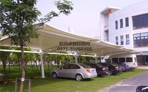 膜結構車棚造價影響因素
