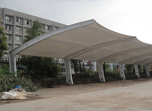 駐馬店膜結(jié)構(gòu)車(chē)棚、<font color='red'>膜結(jié)構(gòu)看臺(tái)</font>【案例】總結(jié)