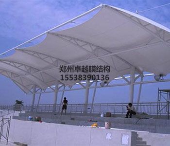 太原<font color='red'>膜結(jié)構(gòu)看臺(tái)</font>【中北大學(xué)等】設(shè)計(jì)方案