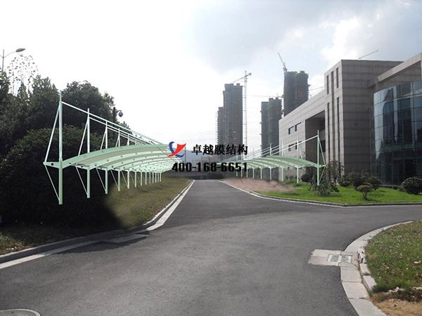  張家口<font color='red'>膜結構車棚</font>【張家口保勝新能源科技有限公司】工程實例