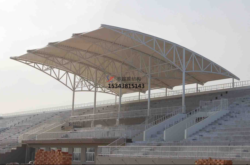 大寧<font color='red'>膜結(jié)構(gòu)看臺(tái)</font>雨篷/主席臺(tái)/舞臺(tái)安裝專(zhuān)業(yè)生產(chǎn)廠(chǎng)家