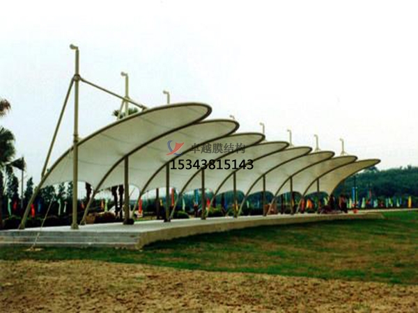 冬季搭建膜結構需要注意事項有哪些？