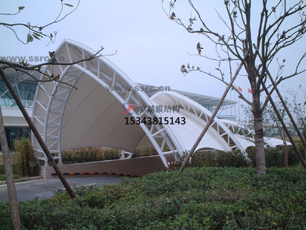 廈門選膜結(jié)構(gòu)材料要注意哪幾點？