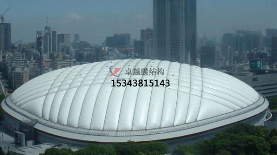 在“大棚”里，你甚至可以打網(wǎng)球