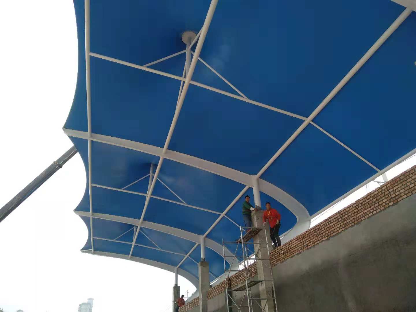 如何對膜結(jié)構(gòu)工程進行維護保養(yǎng)？