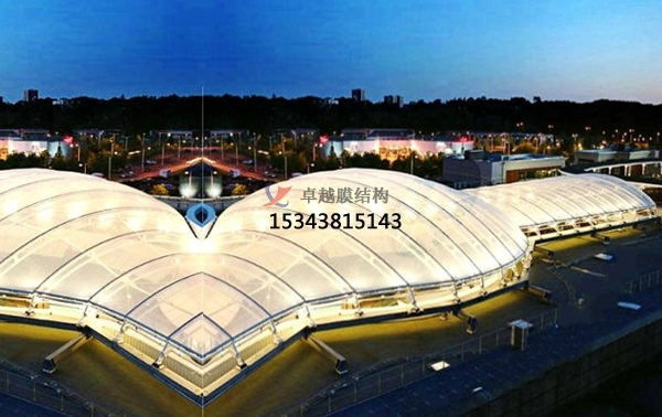 膜結(jié)構(gòu)丨ETFE建筑能抗臺(tái)風(fēng)嗎？