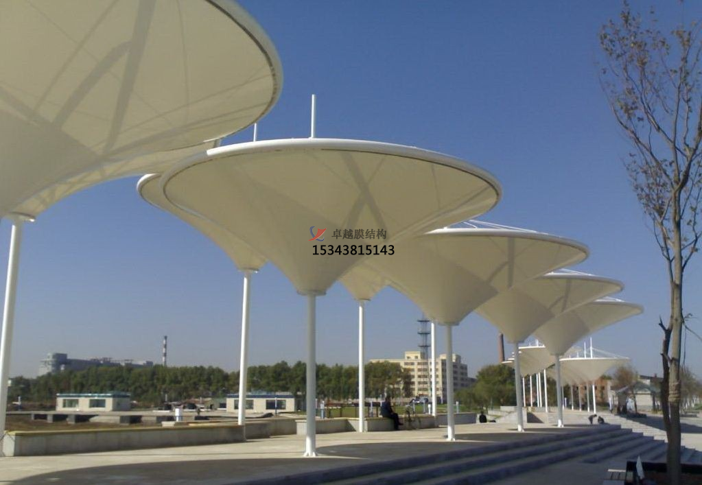 景觀膜結(jié)構(gòu)出現(xiàn)以下問題，這正常么？