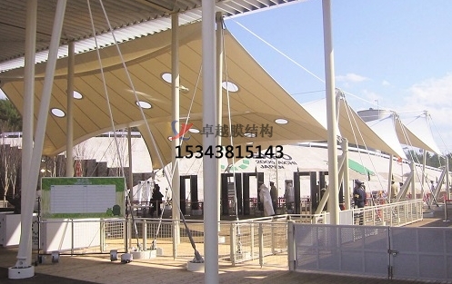 膜結(jié)構(gòu)出入口