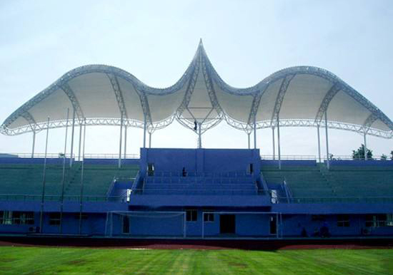 高爾夫膜結(jié)構(gòu)應(yīng)該怎樣選擇合適的膜材？